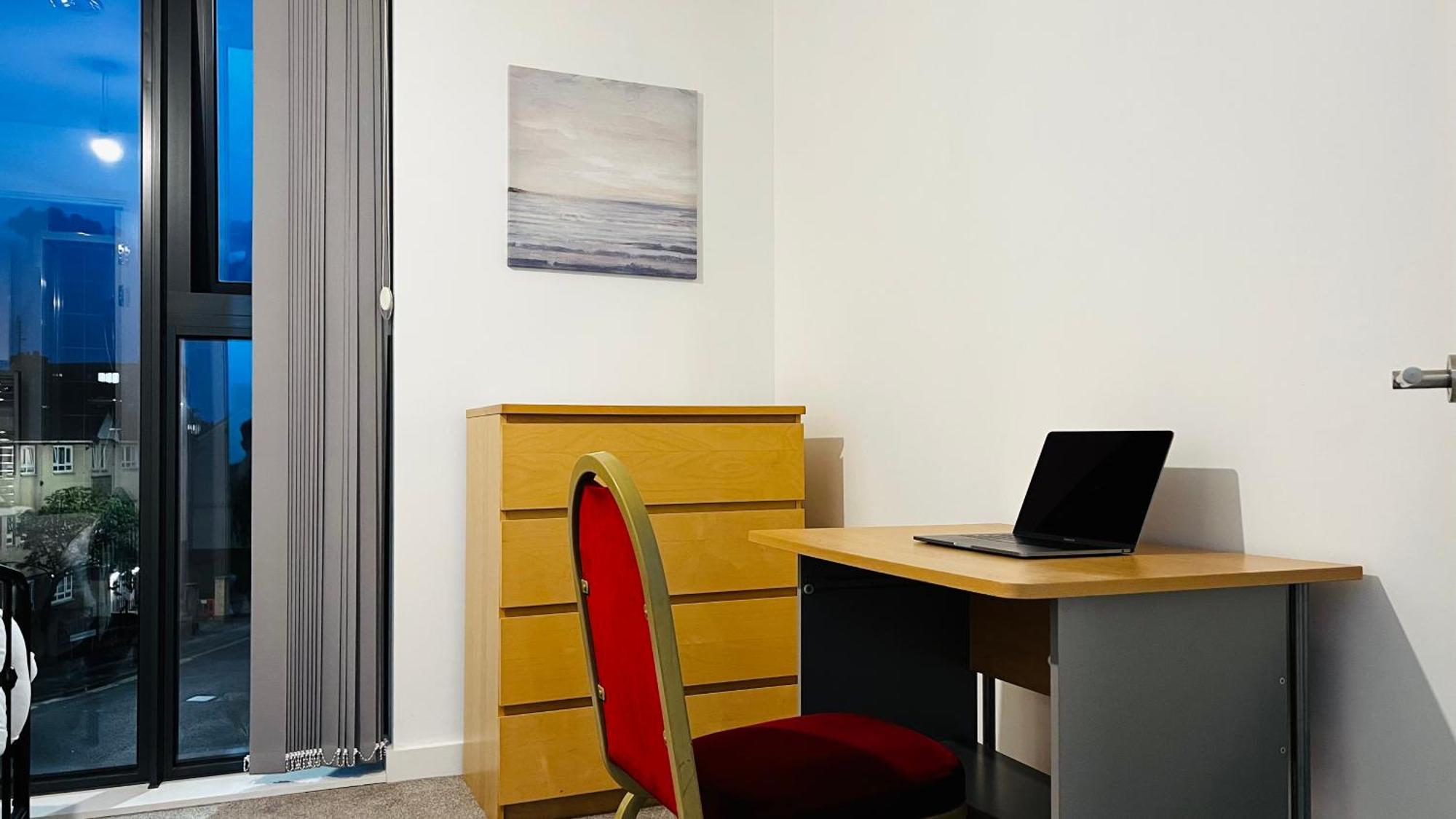 Last-Minute Specials L Book It Now L Sleeps Up To 4 L 2 Bed 2 Bath - Gym - Prime Birmingham Location L Jvt Short Lets 外观 照片
